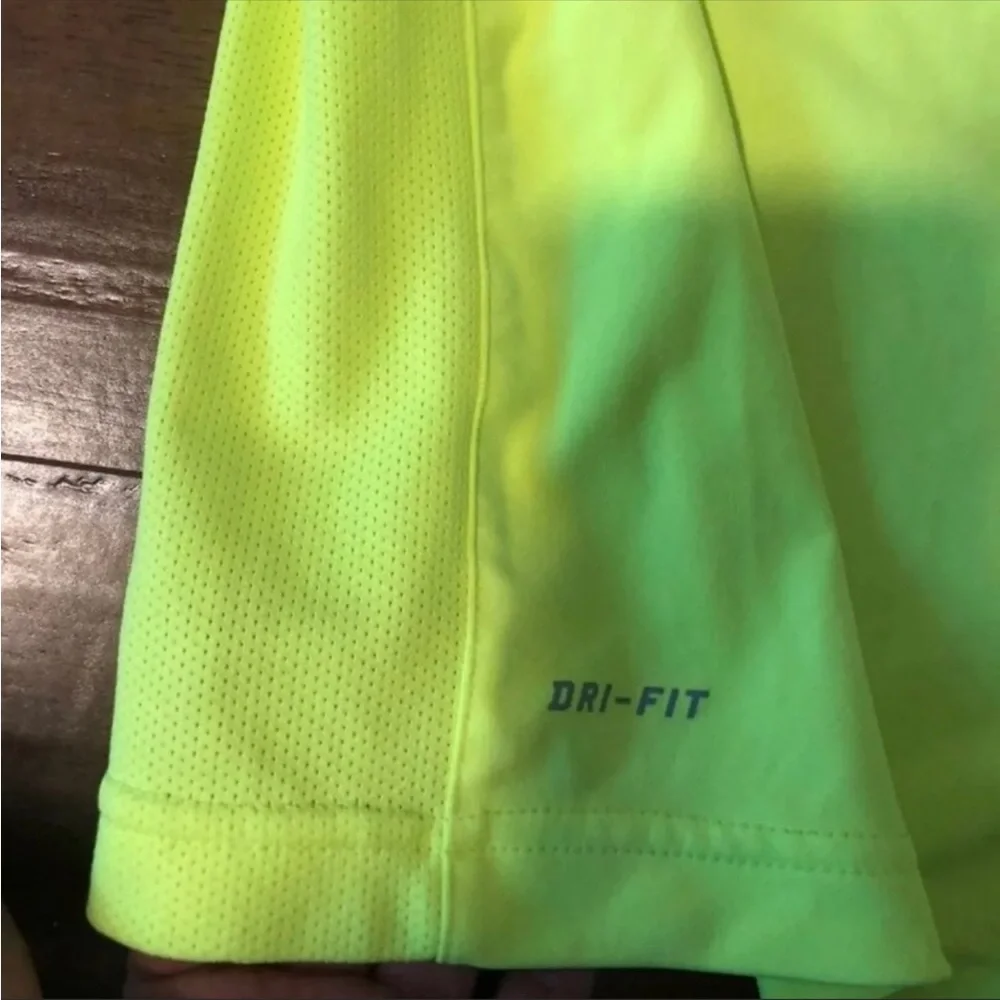 Nike dri-fit T-shirt